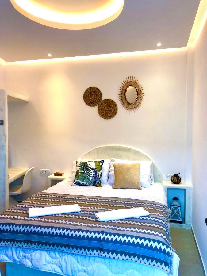 Oldtown Suites Fira المظهر الخارجي الصورة