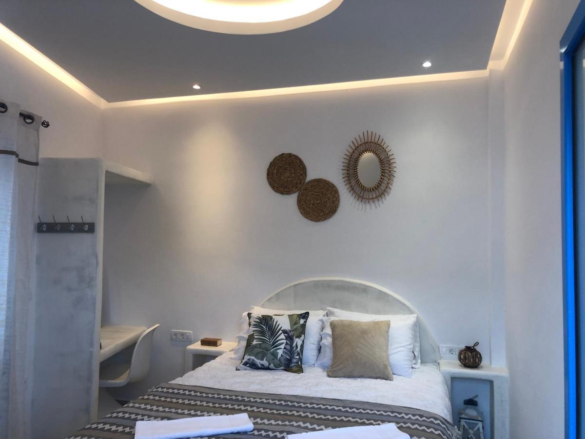 Oldtown Suites Fira المظهر الخارجي الصورة