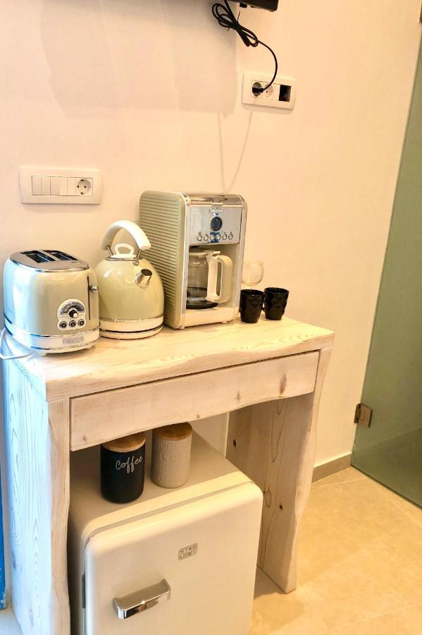 Oldtown Suites Fira المظهر الخارجي الصورة