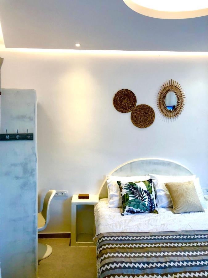 Oldtown Suites Fira المظهر الخارجي الصورة