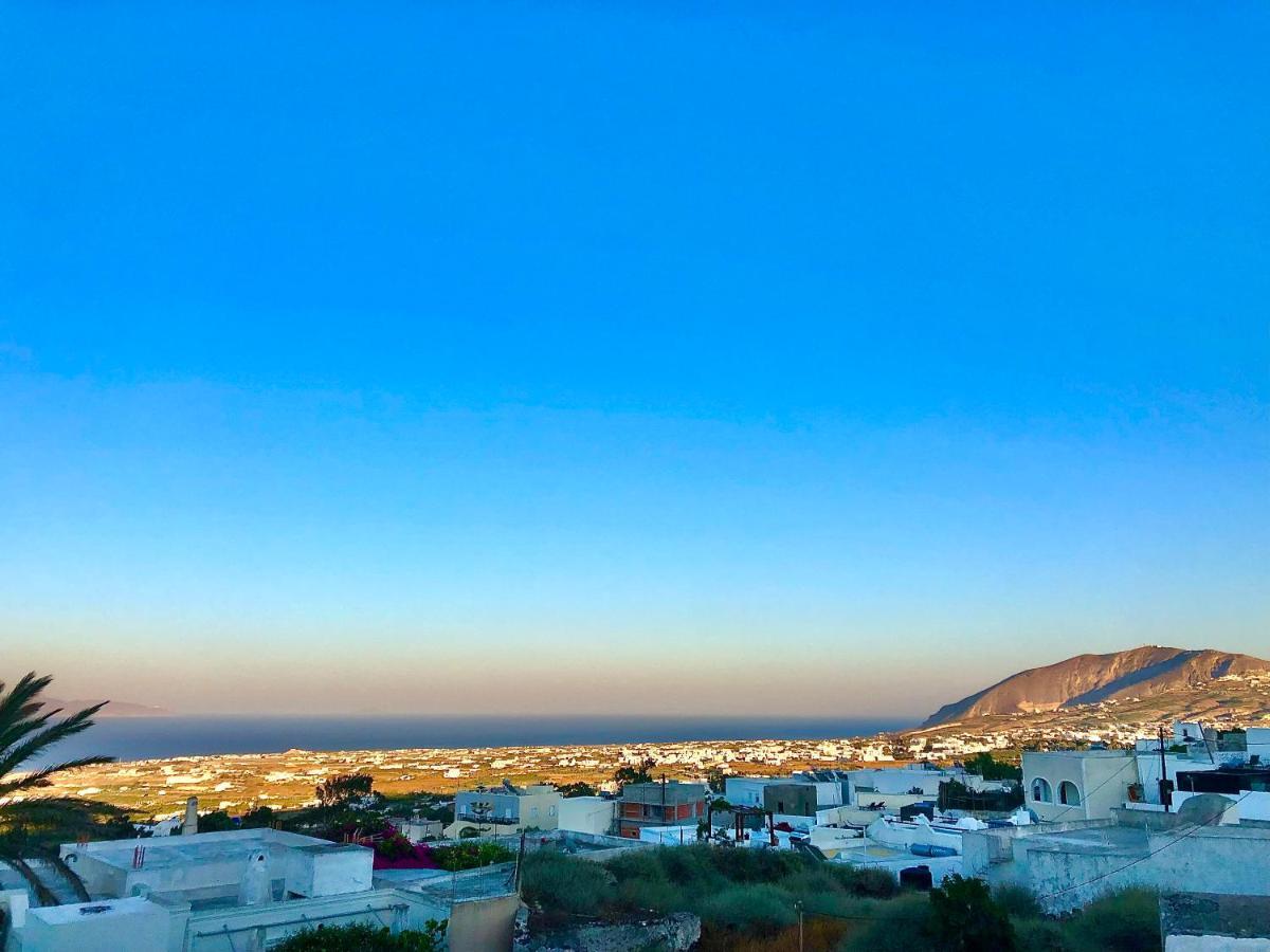 Oldtown Suites Fira المظهر الخارجي الصورة