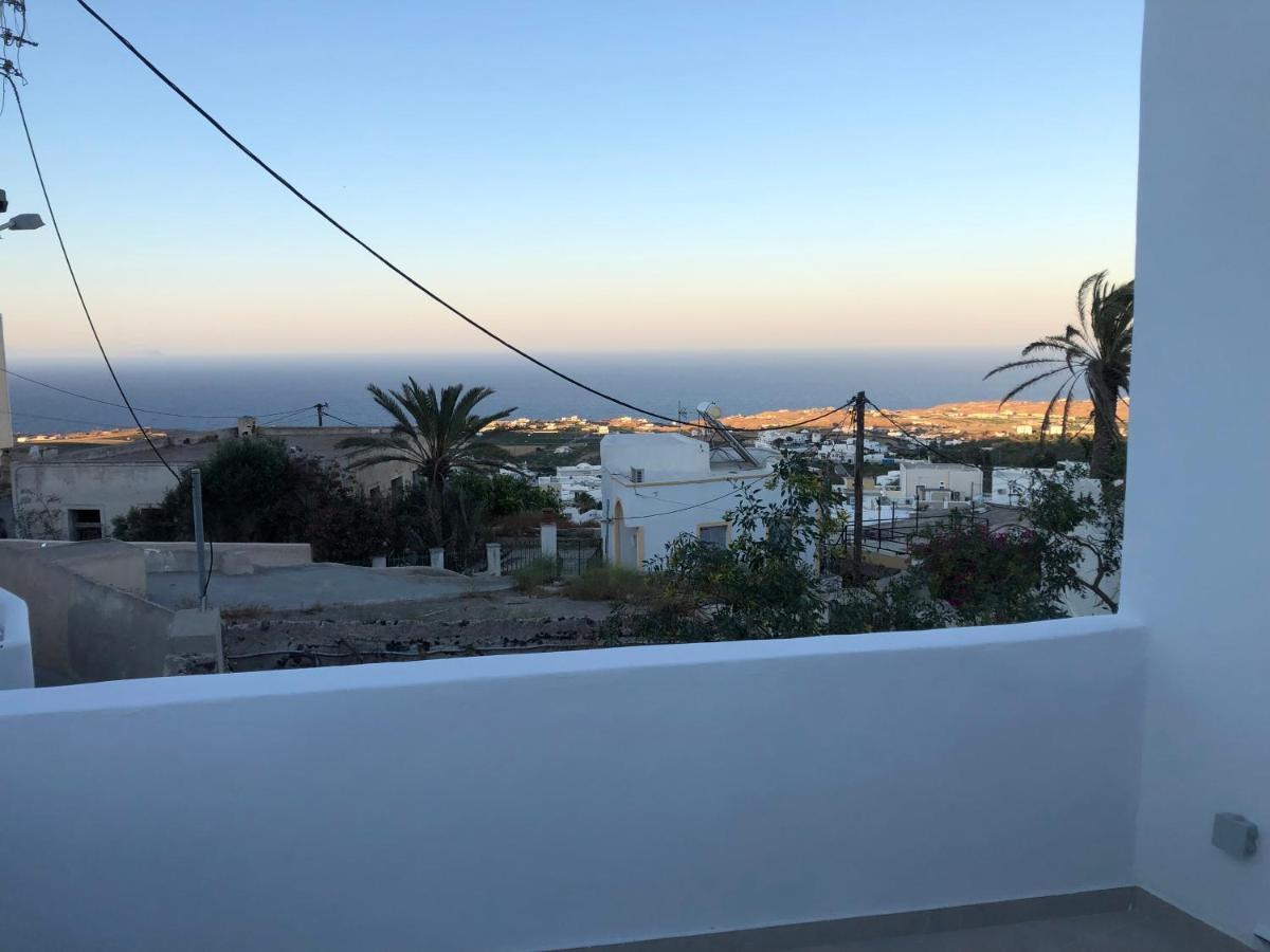 Oldtown Suites Fira المظهر الخارجي الصورة