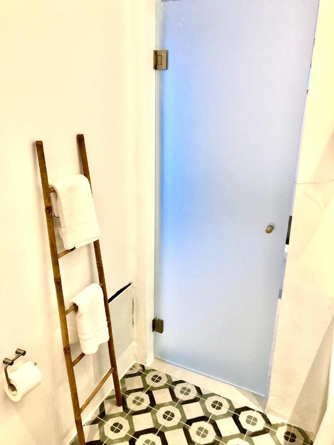 Oldtown Suites Fira المظهر الخارجي الصورة
