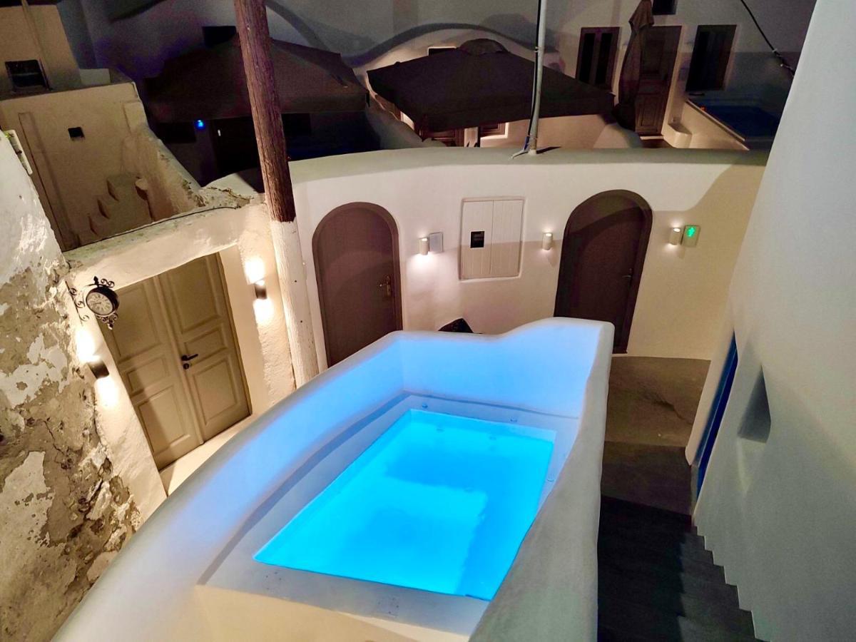 Oldtown Suites Fira المظهر الخارجي الصورة