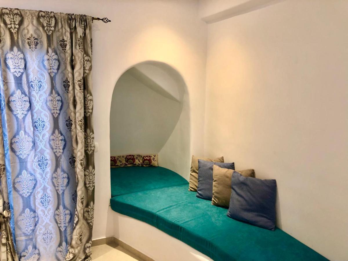 Oldtown Suites Fira المظهر الخارجي الصورة