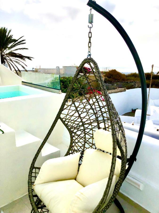Oldtown Suites Fira المظهر الخارجي الصورة