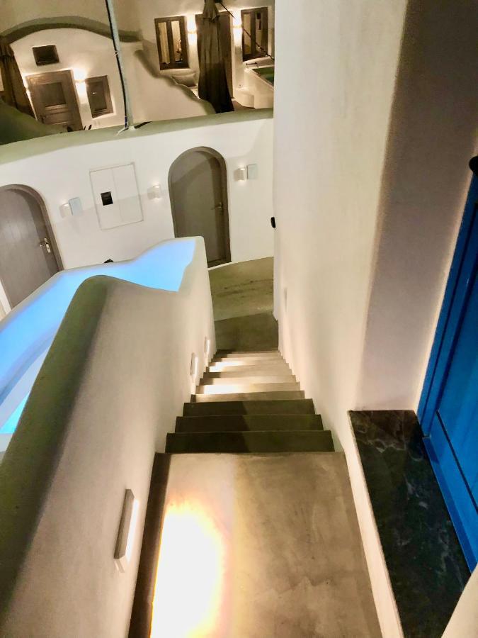 Oldtown Suites Fira المظهر الخارجي الصورة